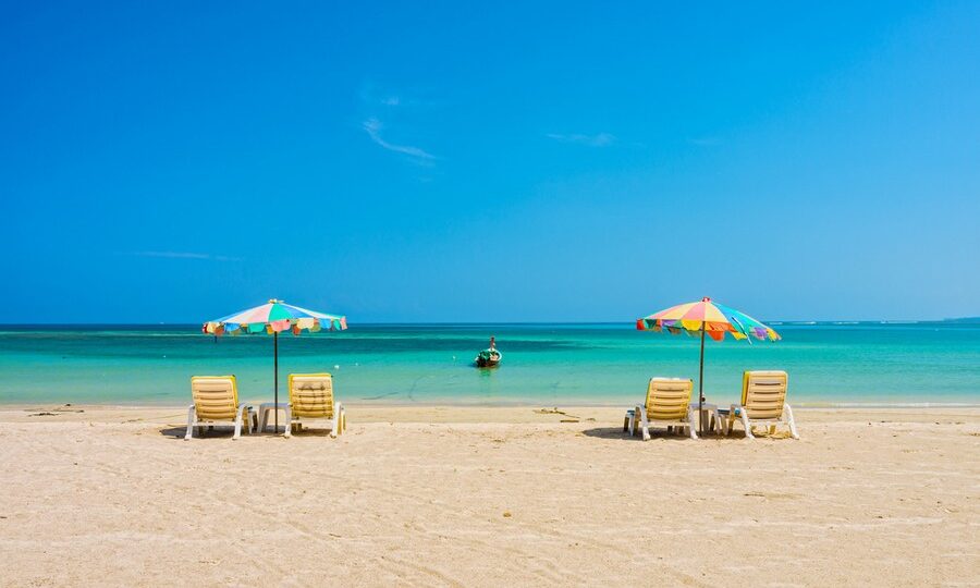 Distanziamento sociale in spiaggia